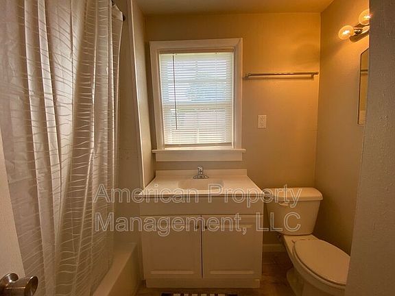 5th image of 3605 E 16th St Unit C