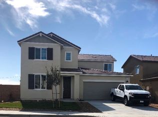 1043 Little Leaf St, Calimesa, CA 92320