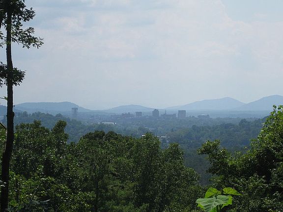 Year round Downtown Views 