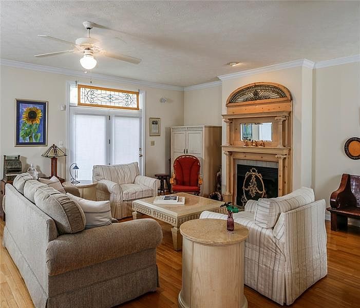 54 Waterfront Dr, Pittsburgh, PA 15222 Zillow