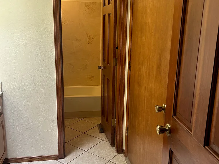 12912 Kachina Pl NE #A — Photo 17