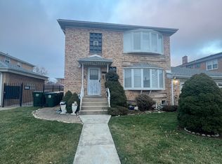 8729 N Wisner St #2, Niles, IL 60714