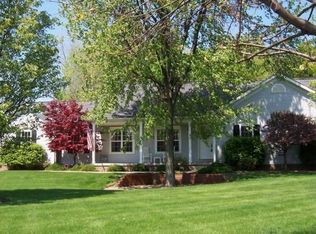 163 Stratford Rd, Hudson, OH 44236