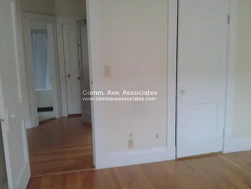 83 Gordon St Photo 1