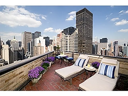 Sold by Corcoran | media 11