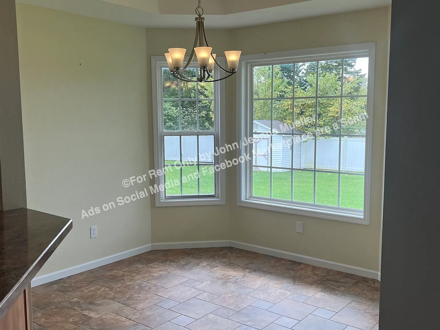 3 bed, 1652 sqft, $1,800 — Photo 3