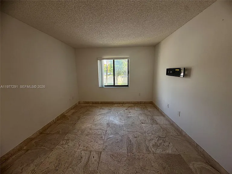 8811 SW 123rd Ct #203-1 — Photo 5