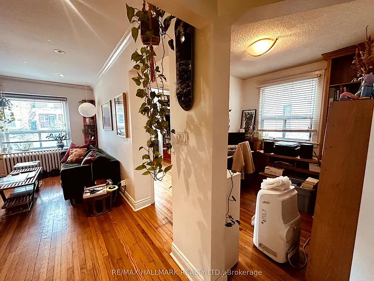 20 Triller Ave #2 — Photo 9