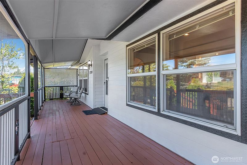 4th image of 17710 Albany Street SW