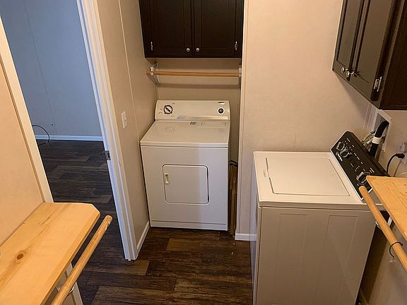 Utility room w/ Lrg closet