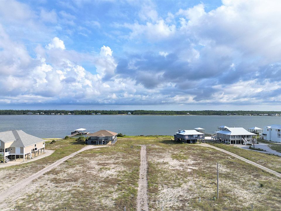 1st image of 2056 W Beach Blvd