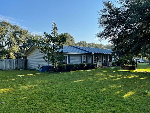 3rd image of 56 Airport Subdivision Rd
