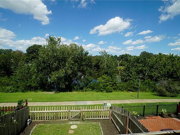 Great views from 2nd floor too!