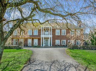 3250 Delong Rd, Lexington, KY 40515