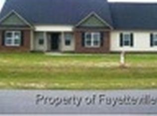 4821 Veasy Mill Dr, Wade, NC 28395