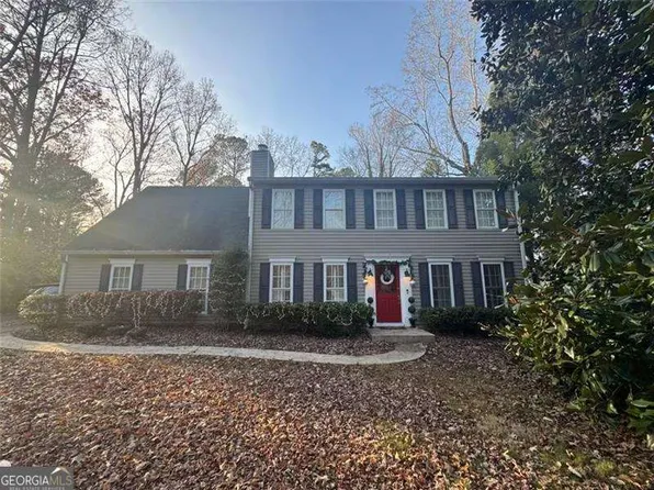 1193 Colony Dr, Marietta, GA 30068