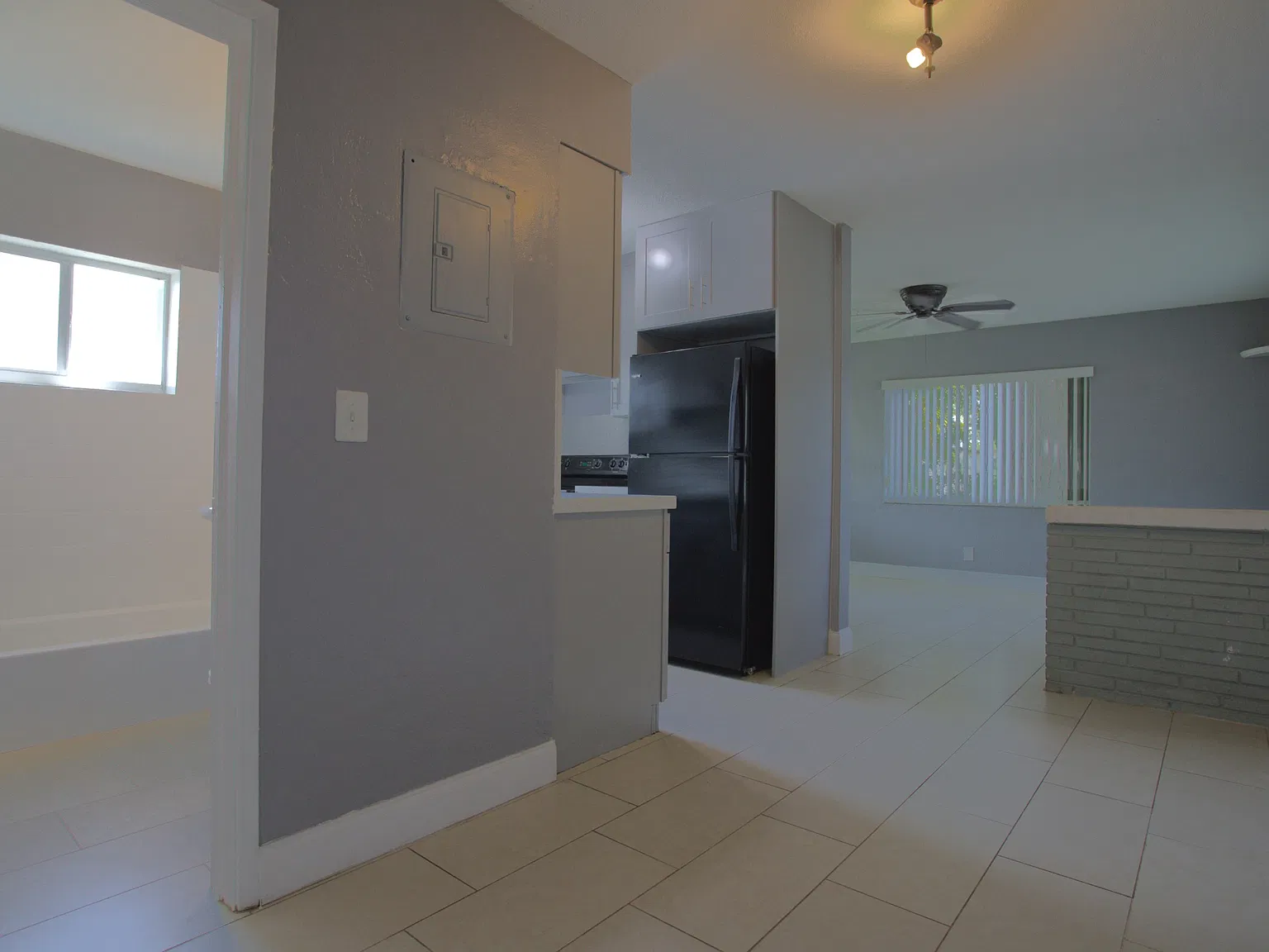 1 bed, 600 sqft, $1,950 — Photo 3