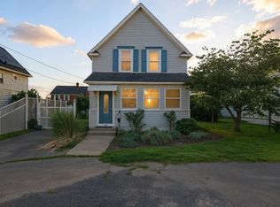 41 Weston St, Wilbraham, MA 01095