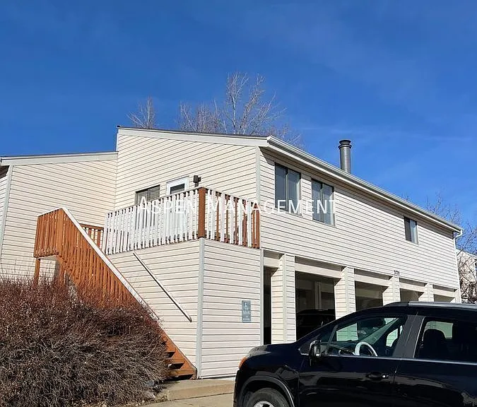 3720 Iris Ave #D — Photo 4