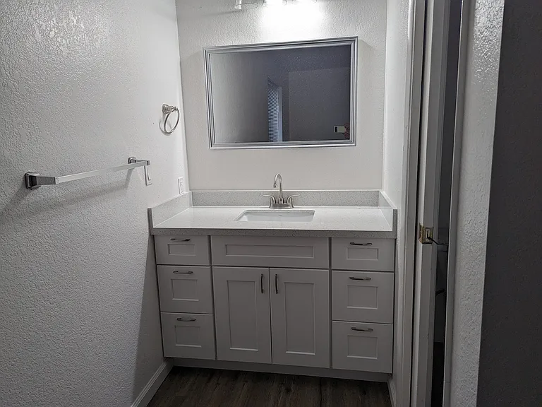 2605 French St #6 — Photo 9