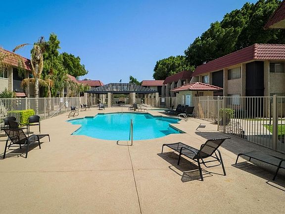 3rd image of 700 W University Dr Unit 259