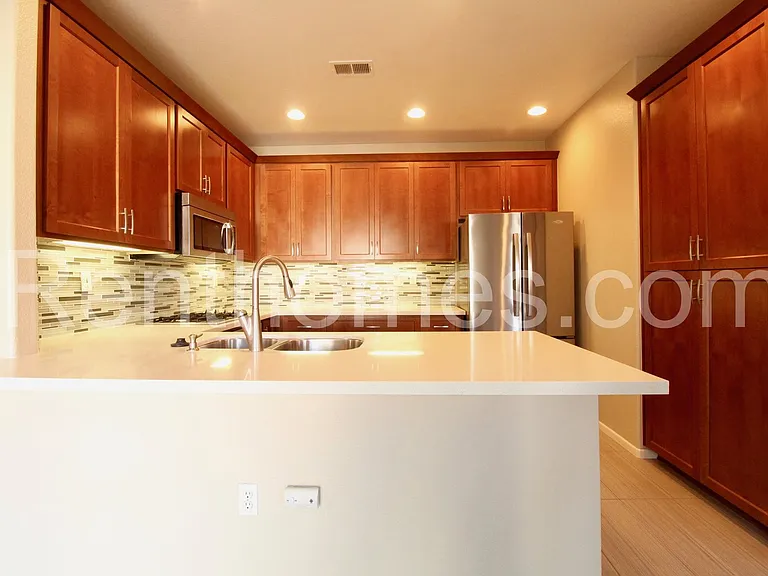 3759-1 Carmel View Rd — Photo 7
