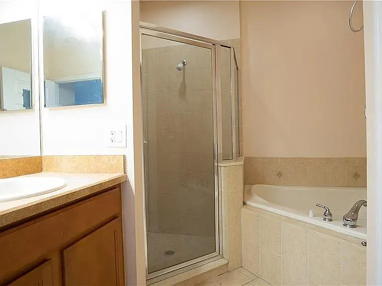 1530 Travertine Ter — Photo 5