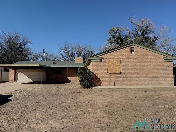 3rd image of 12 Forest Dr