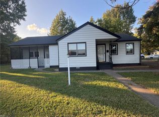715 Briarfield Rd, Newport News, VA 23605