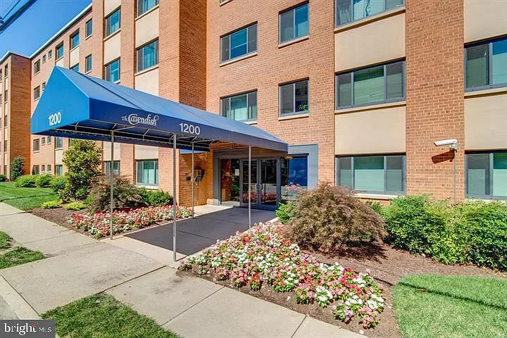 1200 S Arlington Ridge Rd #714