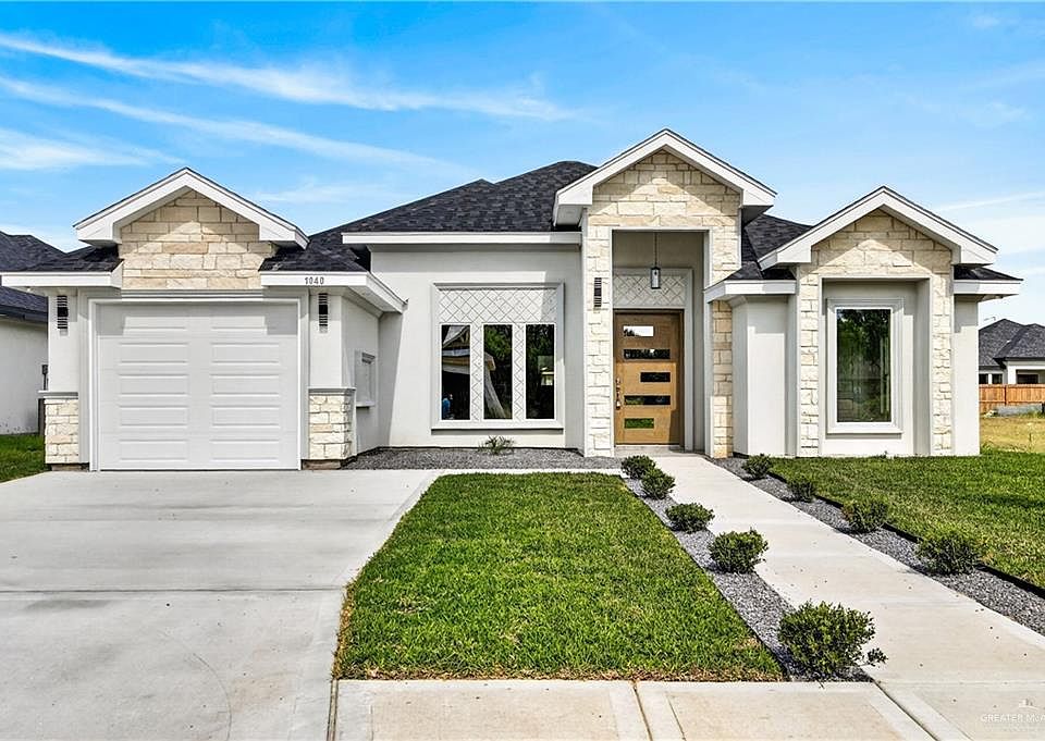 1st image of 1040 Lola Ave