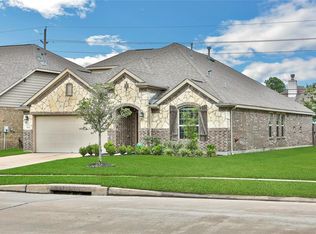 3822 Raintree Village Dr, Katy, TX 77449