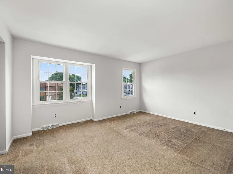 132 E Green Valley Cir — Photo 14