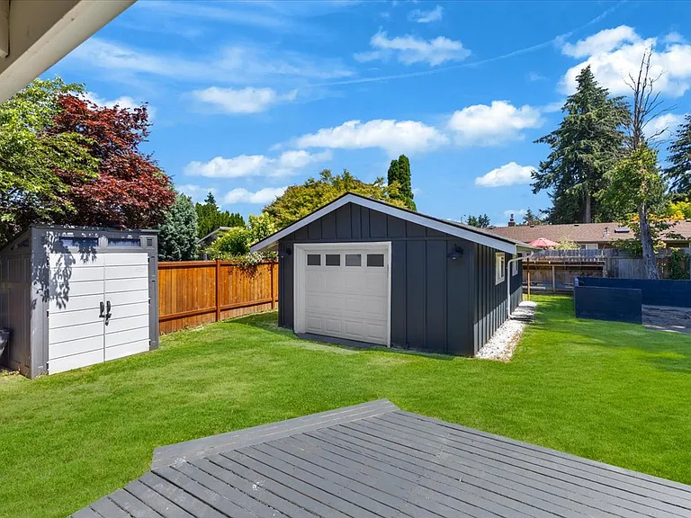 6211 W Magnolia Ave — Photo 27