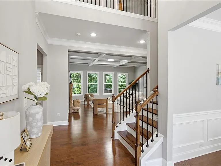 10504 New Cove Rd — Photo 3