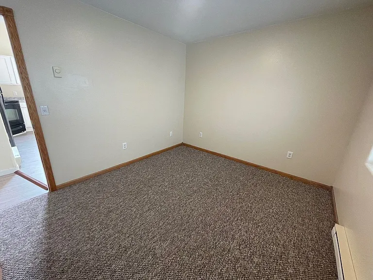 416 N 15th Ave E — Photo 15