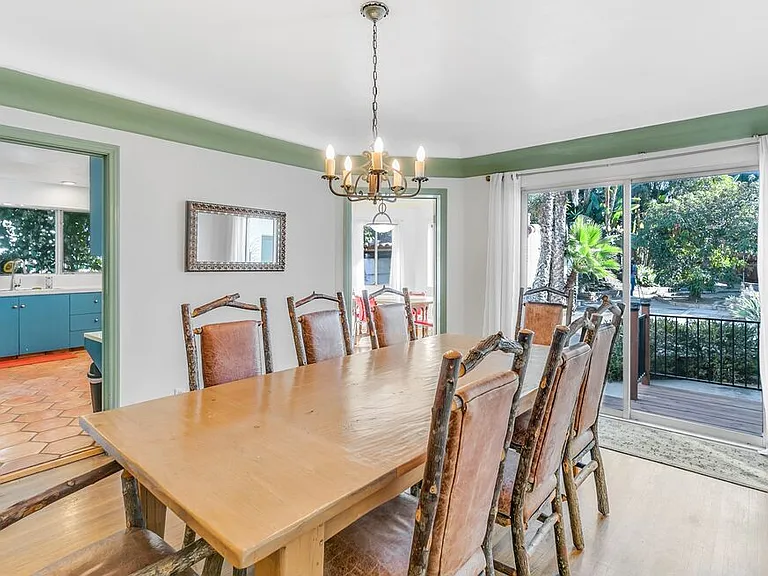 1530 Valley View Rd — Photo 30