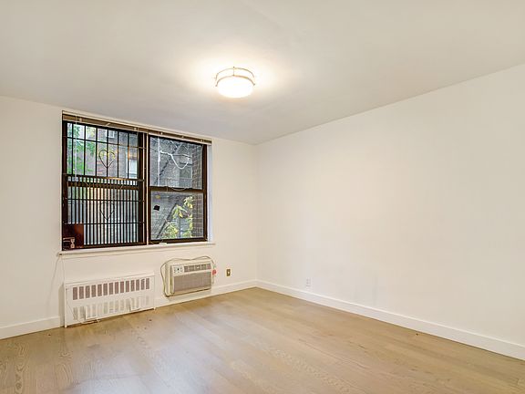3rd image of 330 E 85th St APT 4B