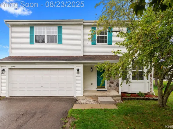37975 Stafford Ct, Westland, MI 48186