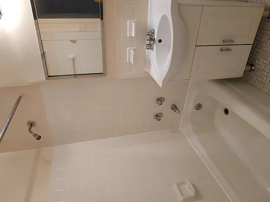 Rented by EZ Sell Realty | media 21