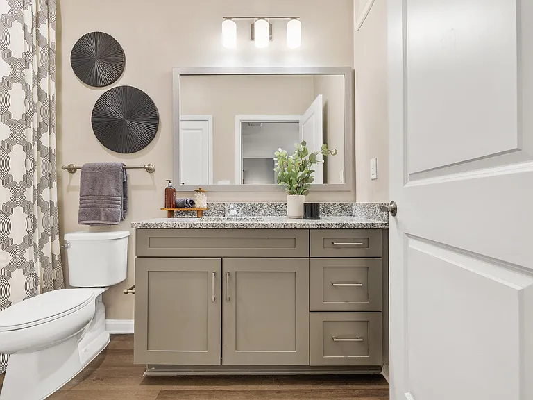 Langley Pointe Apartments | Upgraded Cabinets