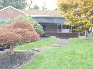 486 Balconade Dr, Pittsburgh, PA 15236