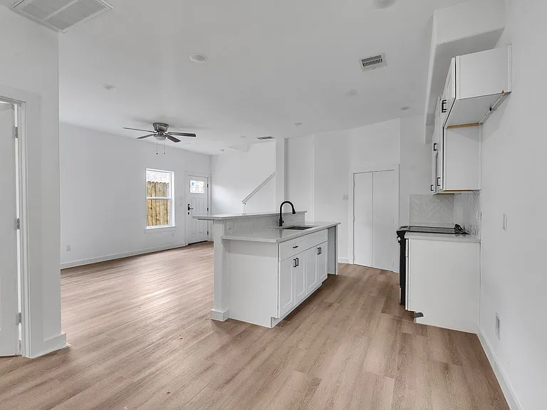 8304 De Priest St #B — Photo 14