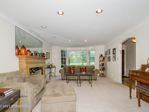 2nd image of 2635 W Jarlath St