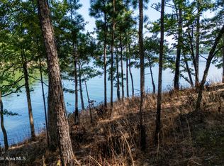 104 N Rampart Ct, Alexander City, AL 35010