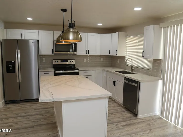3737 E Eugie Ave — Photo 5