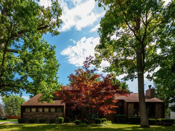 10821 88th STREET, Pleasant Prairie, WI 53158