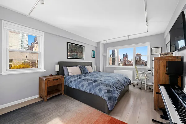 Sold by Corcoran | media 3