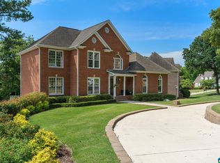 2045 Forest Meadows Cir, Birmingham, AL 35242