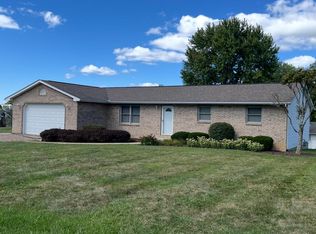 1560 Coachlite Cir, Nashport, OH 43830